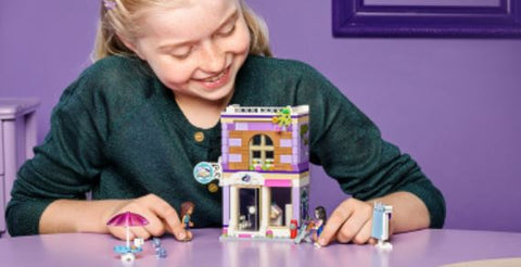 41365 LEGO® Friends Emma's Art Studio – Chachi Toys - Main Image